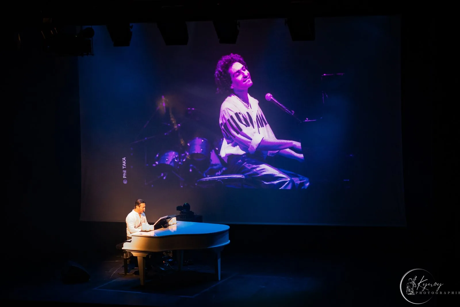 Le spectacle en piano-voix — photo : Kynoy