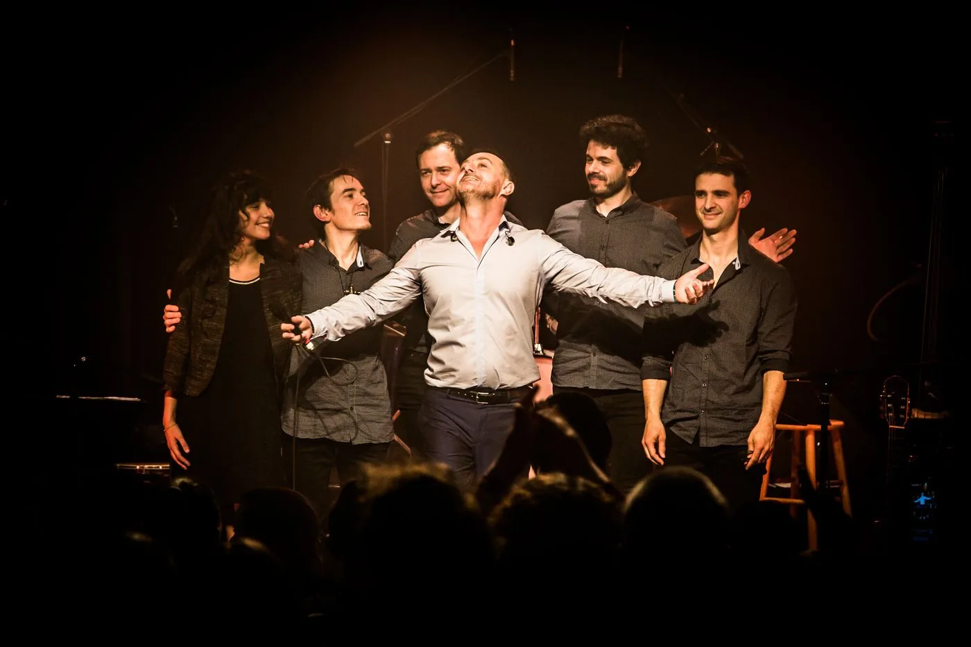 Jean-Marc Sauvagnargues et A Banda saluant le public